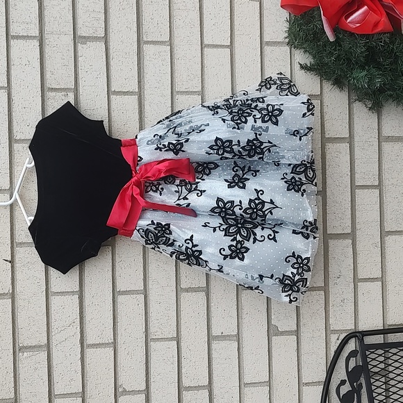 Nannette Dress - Picture 8 of 11